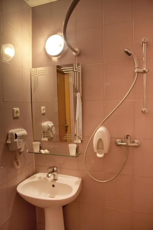 Отель Отельный комплекс Верховина Киев