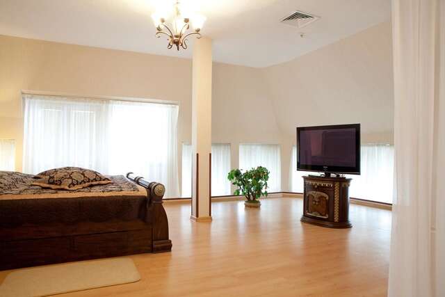 Отель Отельный комплекс Верховина Киев-10